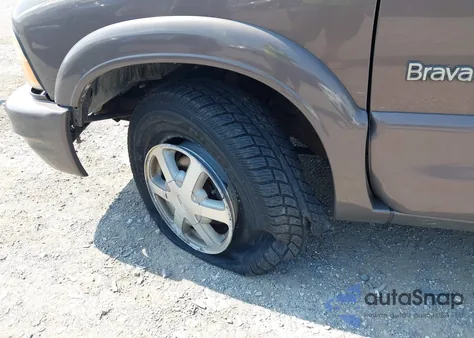 1998 Oldsmobile Bravada из США, поврежденный, VIN 1GHDT13WXW2702252